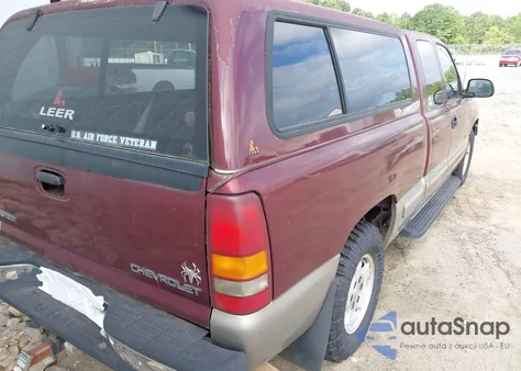 2000 Chevrolet Silverado 1500 Ls from USA, damaged, VIN 2GCEC19T6Y1310265